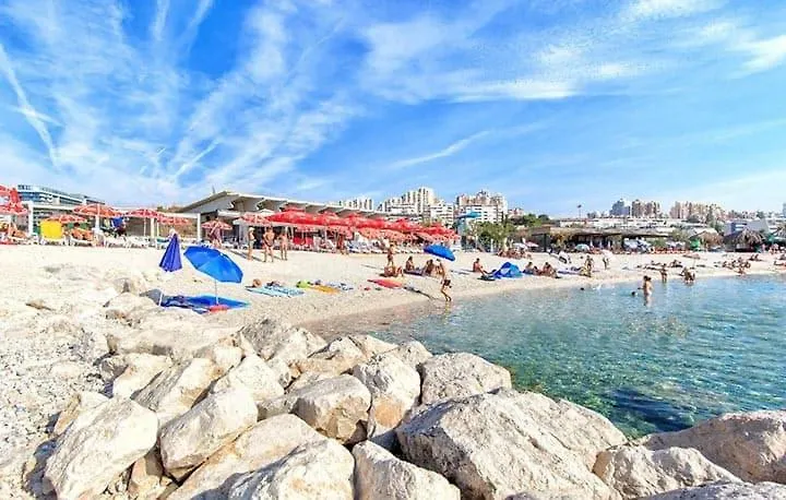 Studio Apartment Romana Split
