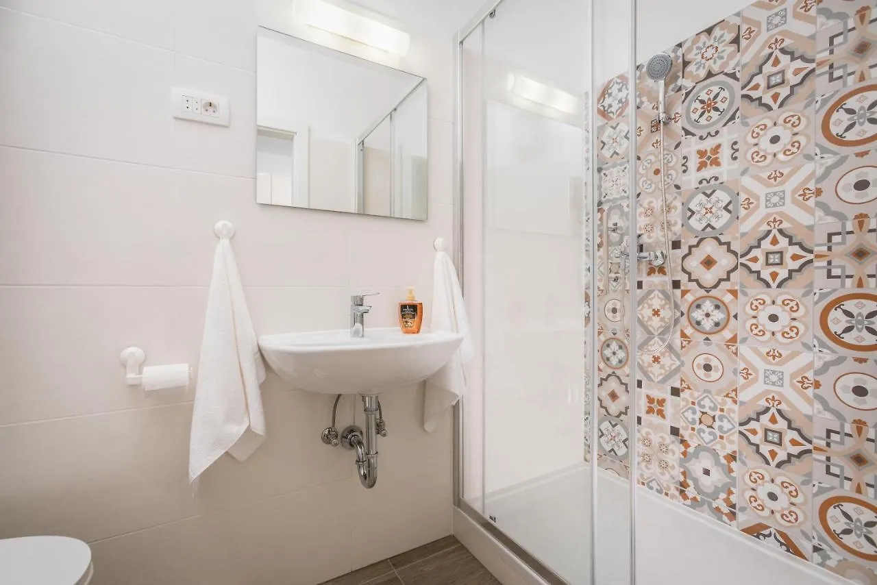 Studio Apartment Romana Split